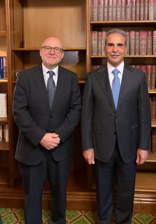 رئيس مجلس القضاء الأعلى والمدعي العام البريطاني يبحثان تعزيز التعاون القانوني