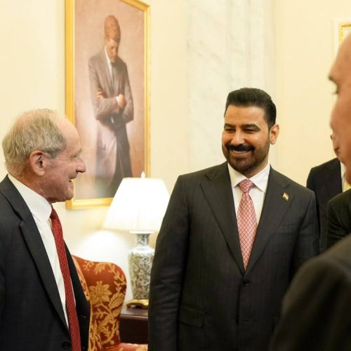 الزيدي يلتقي رئيس لجنة العلاقات الخارجية في مجلس الشيوخ السيناتور جيم ريتش
