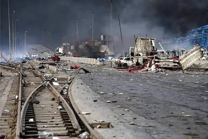 وكالة تسنيم الايرانية: اصابة الجسر الرابط بين بندر عباس وشيراز في الهجمات الامريكية جنوبي البلاد