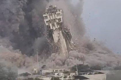 ‏الجيش الأمريكي: نجحنا بتدمير برج المراقبة بميناء شهيد كلانتري بإيران أمس
