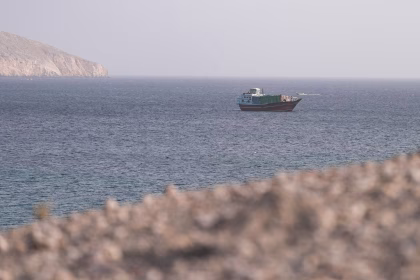 تقرير: حركة الملاحة في مضيق هرمز تتراجع إلى أدنى مستوى في 3 أسابيع