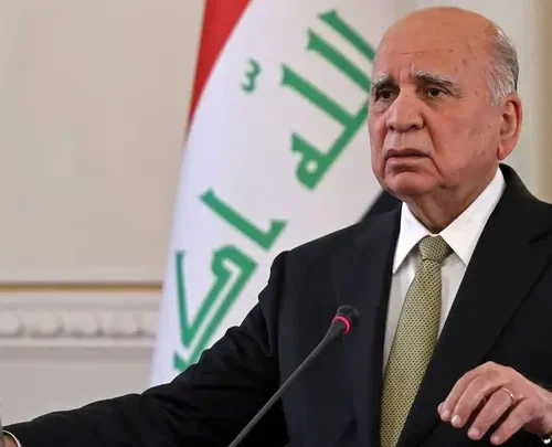 وزير الخارجية العراقي: نرفض الحرب وهناك ضغوط لزجّنا فيها