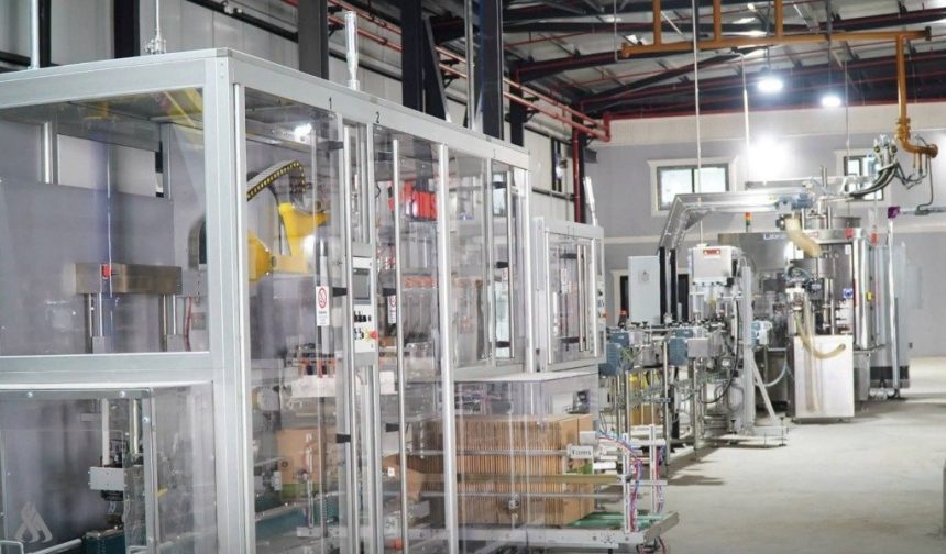 الصناعات الهيدروليكية تُنجز نصب الخطوط الإنتاجية لمشروع الزيوت الصناعية