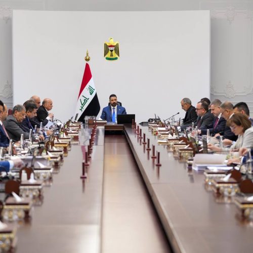 الزيدي يشدد على تشخيص وإعفاء أي وكيل أو مدير عام تظهر بشأنه شبهات فساد