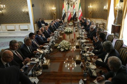 الزيدي يترأس وفد العراق في المباحثات الموسعة مع الجانب الايراني بالعاصمة طهران