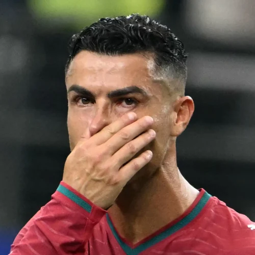 خيبة مريرة.. رونالدو يقود تشكيلة الأسوأ في كأس العالم