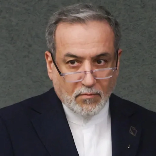 وزير الخارجية الإيراني: لن نقبل بوقف إطلاق نار مؤقت
