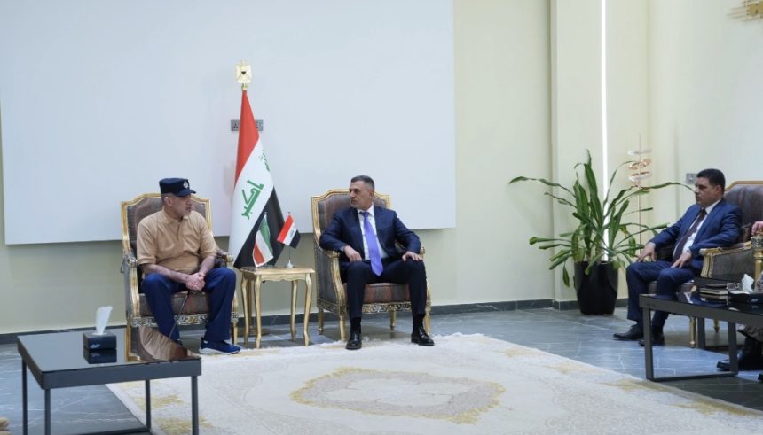 وزير الداخلية الكويتي يعلن من البصرة فتح منفذ العبدلي خلال 48 ساعة