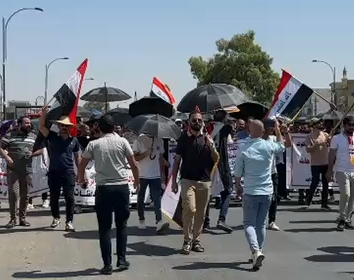 بالفيديو.. المحاضرون المجانيون في كركوك يتظاهرون للمطالبة بإصدار الأوامر الإدارية الخاصة بتعيينهم