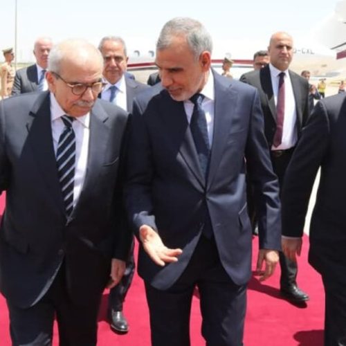 رئيس الوزراء اللبناني يصل إلى بغداد