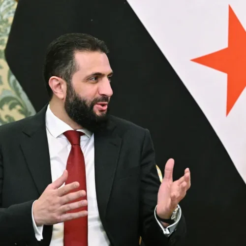 الشرع: العلاقات مع العراق تشهد تحسنا مستمرا