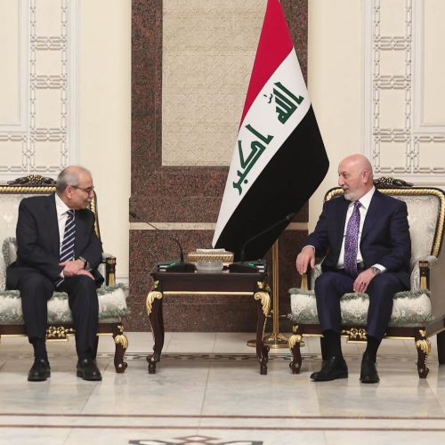 نواف سلام بعد المحادثات مع الزيدي: لبنان ماضٍ في تعزيز مشاريع الربط والتكامل الاستراتيجي مع دول المنطقة