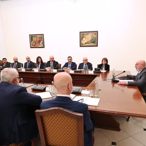 رئيس الجمهورية: ضرورة الحفاظ على الأمن المائي واتخاذ الإجراءات الكفيلة بمكافحة آثار التغير المناخي