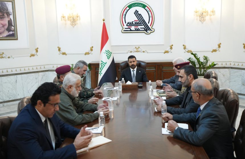 الزيدي يوجه بتكريم عوائل شهداء الحشد الشعبي وتوفير الرعاية الصحية الكاملة للجرحى