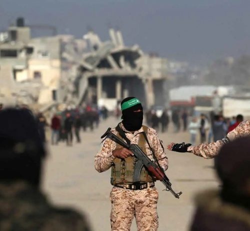 مصادر: "حماس" توافق مبدئيا على خطة ترامب لإدارة غزة وإعادة الإعمار