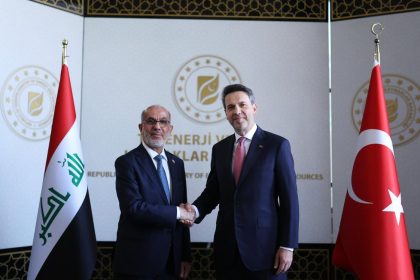 العراق وتركيا يوقعان اتفاقا مدته عام لاستخدام خط أنابيب النفط المؤدي إلى ميناء جيهان
