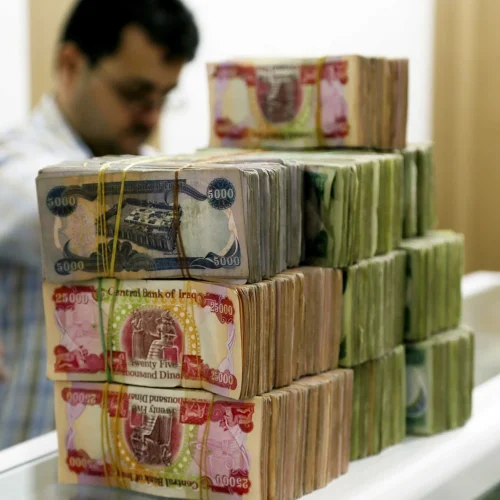 مصرف الرافدين يعلن المباشرة بتوزيع رواتب المتقاعدين لشهر آب