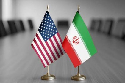 إعلام أميركي: مباحثات واشنطن وطهران ستركز على حرية الملاحة بهرمز