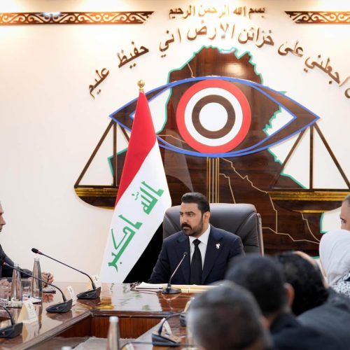 الزيدي يوجه باعتماد مبدأ التدقيق القبلي للعقود قبل توقيعها