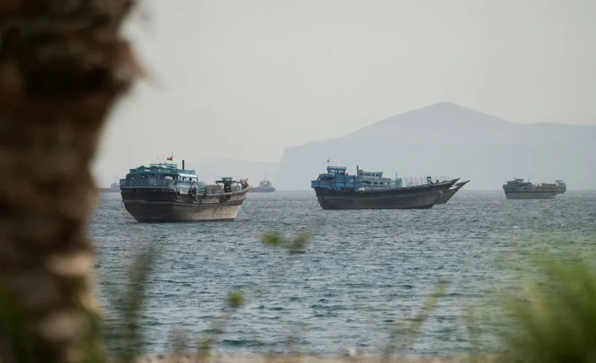 الخارجية الإيرانية: المفاوضات مع سلطنة عُمان لتنظيم العبور الآمن في مضيق هرمز مستمرة