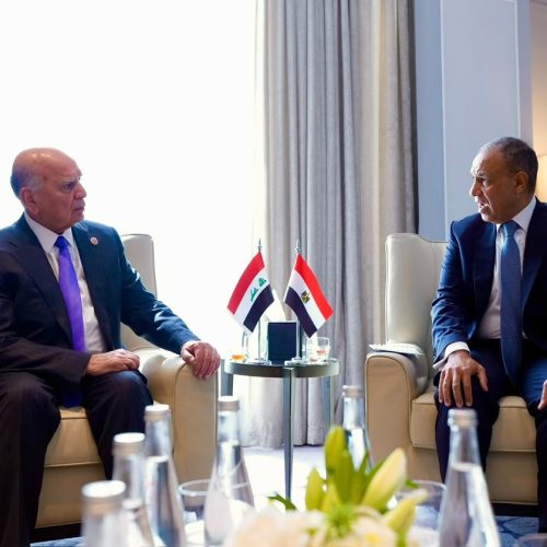 وزير الخارجية ونظيره المصري يؤكدان أهمية مشروع مد أنبوب النفط إلى العقبة
