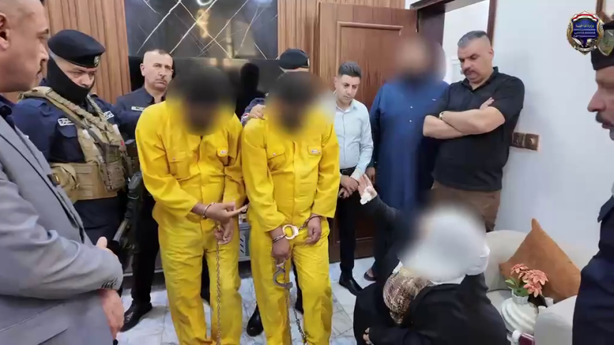 شرطة الكرخ تطيح بسارقين وتستعيد مبلغاً مالياً و(2) كغم من المصوغات الذهبية