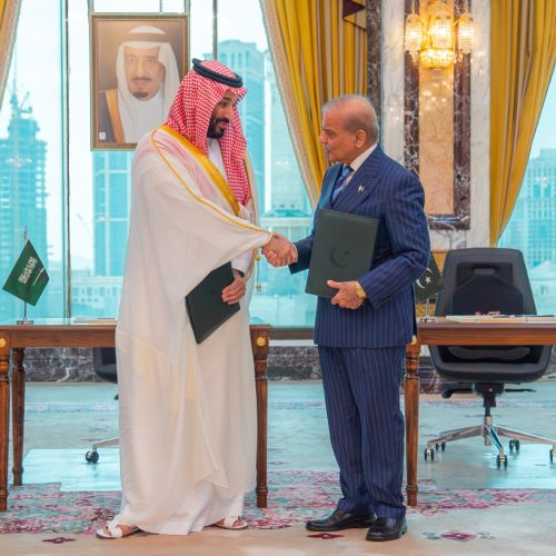 رئيس وزراء باكستان: "اتفاقية مكة" تاريخية وستكون درعا للسلام لأجيال قادمة