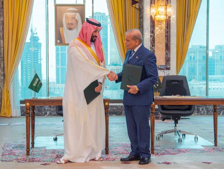 رئيس وزراء باكستان: "اتفاقية مكة" تاريخية وستكون درعا للسلام لأجيال قادمة