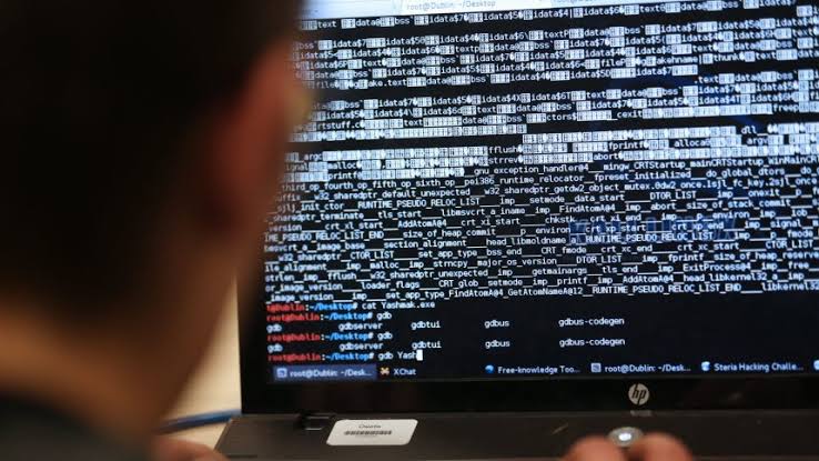 الإمارات: إحباط هجمات سيبرانية متقدمة استهدفت قطاعات حيوية