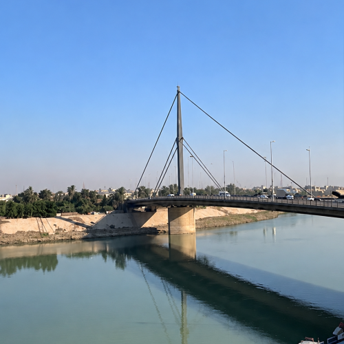 انتحار طبيبة أسنان برمي نفسها من اعلى جسر 14 رمضان في بغداد