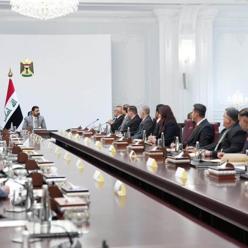 الزيدي يوجه بإعداد جدول للاستضافات والاجتماعات الدورية مع اللجان النيابية