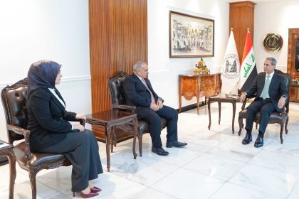 رئيس مجلس القضاء الأعلى يبحث مع رئيس هيئة الاستثمار آليات المعالجة القانونية للإجازات المتلكئة