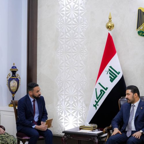 الزيدي يدعو إلى الالتزام بمبادئ الدستور والثوابت التي تقوم عليها الدولة