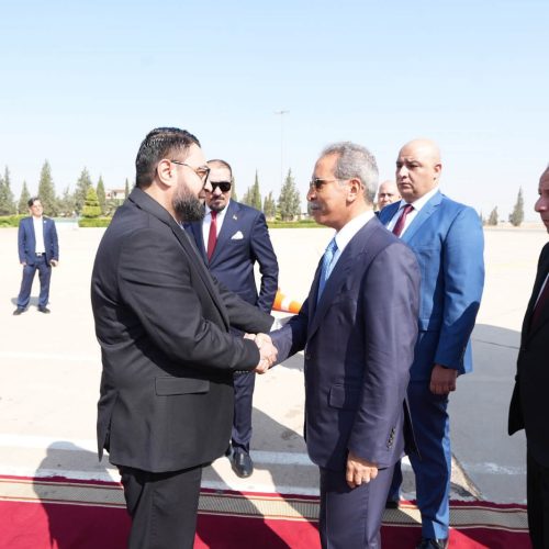 رئيس مجلس القضاء الأعلى القاضي فائق زيدان يصل إلى سوريا في زيارة رسمية