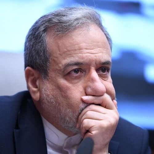 عراقجي: واشنطن ترتكب خطأ تقديريا أكبر في مضيق هرمز