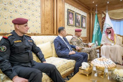 ‏وزير الدفاع السعودي: المملكة ستقف دومًا مع العراق لدعم أمنه واستقراره وتنميته وازدهاره