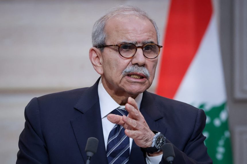 نواف سلام: على إسرائيل وضع جدول زمني واضح للانسحاب من لبنان