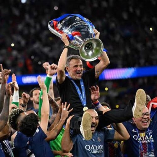 "لن ندفع 50 مليونا".. باريس يفرض كلمته على برشلونة في صفقة توريس