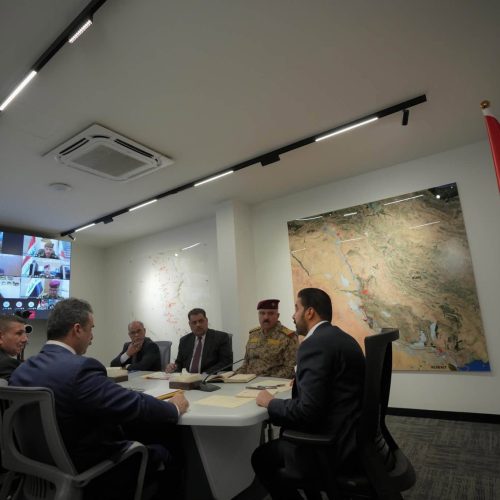 الزيدي يؤكد ضرورة الإسراع في استكمال مشروع أتمتة المنافذ وإنهاء محاولات الاحتيال والفساد والتلاعب