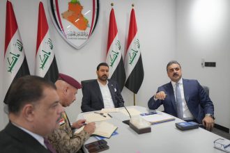 الزيدي يؤكد ضرورة الإسراع في استكمال مشروع أتمتة المنافذ وإنهاء محاولات الاحتيال والفساد والتلاعب