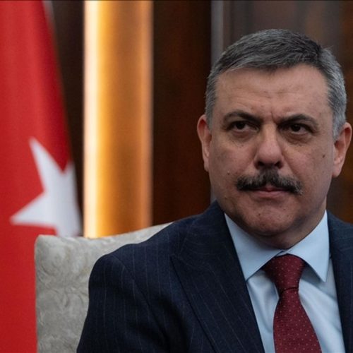 وزير الداخلية التركي: 723 ألف سوري غادروا إلى بلادهم طوعا منذ سقوط النظام