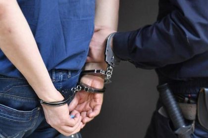 اعتقال متهم أقدم على سرقة "عملة نقدية قديمة" من كنيسة في الكرادة وسط بغداد